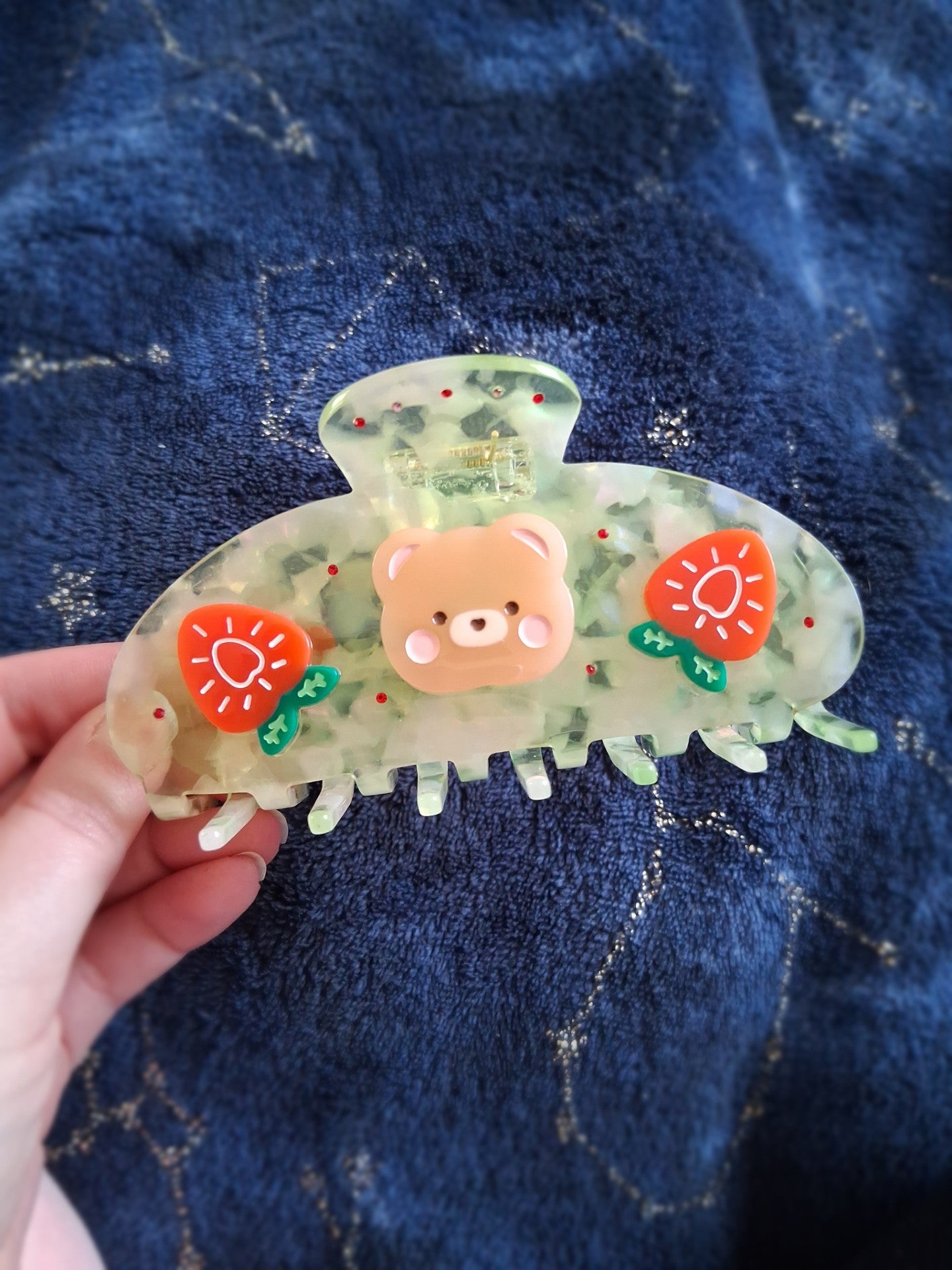 Strawberry Bear Claw Clip