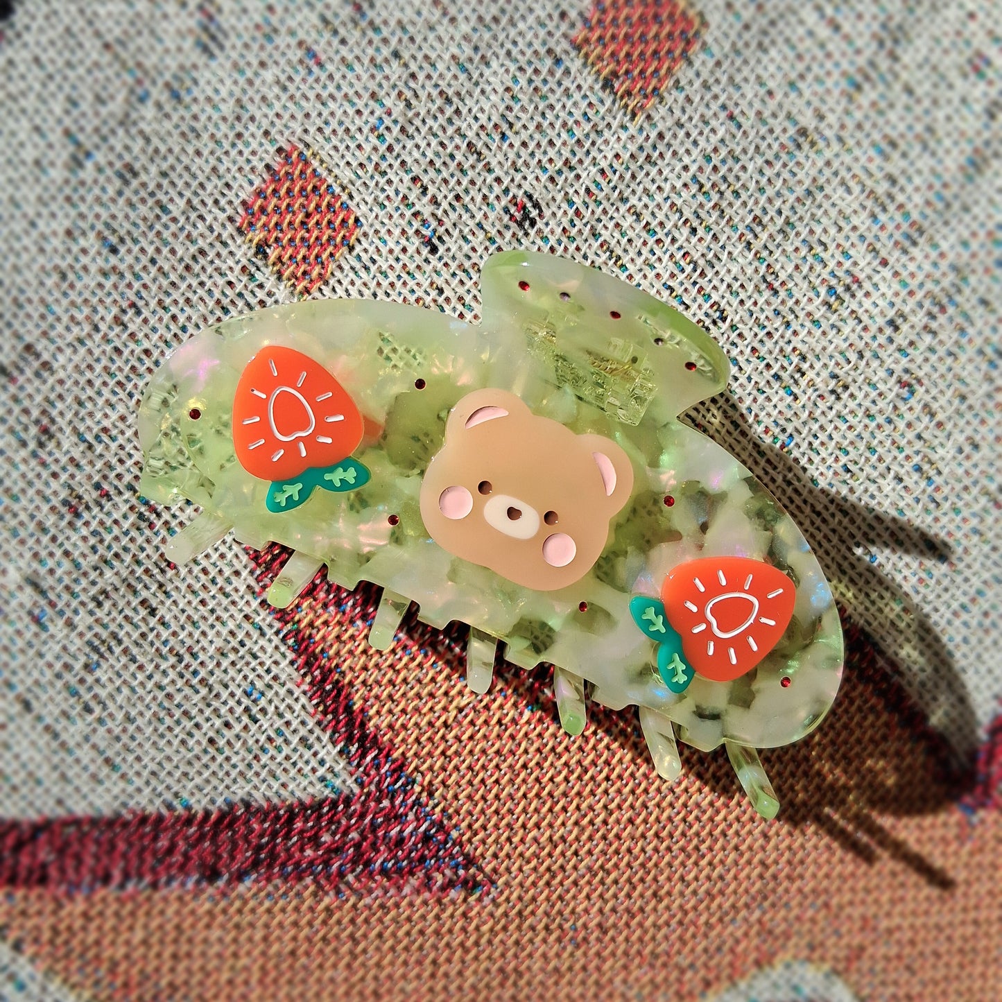 Strawberry Bear Claw Clip